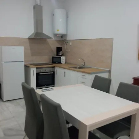 Bonito Apartamento Completo En El Casco Antiguo De Apartmán Cádiz
