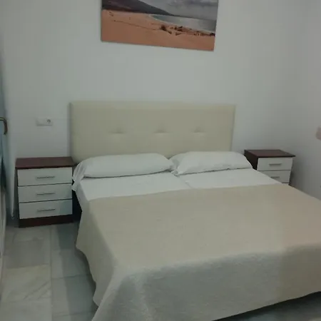 Bonito Apartamento Completo En El Casco Antiguo De Cadiz